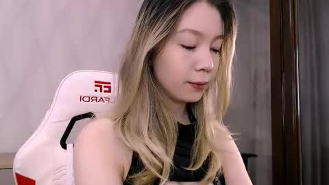 Cute Raby online show from November 5, 2025, 2:39 pm