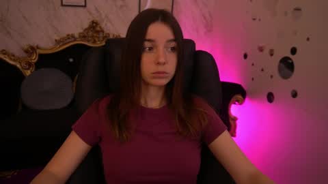 Babe online show from June 5, 2026, 6:42 am
