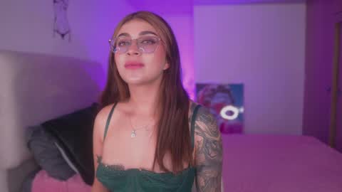 Samanta online show from May 1, 2026, 2:49 am