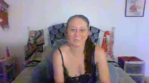 Babette online show from September 25, 2025, 10:02 pm