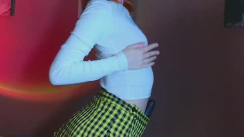 baby1cute1face online show from May 10, 2026, 6:02 pm