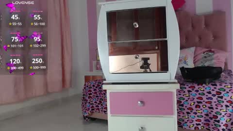 Snapshot of baby_candy22 chatting on November 10, 2025, 1:04 am zaleya online show from November 10, 2025, 1:04 am