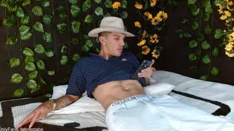 OF GxoXabs online show from January 17, 2025, 12:10 pm