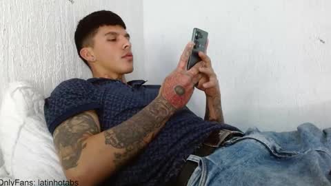 OF GxoXabs online show from March 5, 2025, 4:34 am