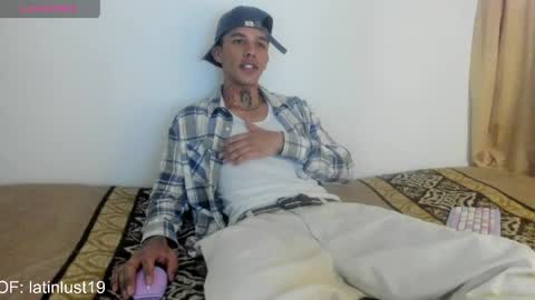 Snapshot of baby_gio chatting on April 21, 2026, 6:01 pm OF GxoXabs online show from April 21, 2026, 6:01 pm