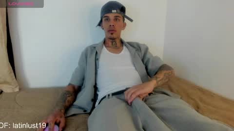 Snapshot of baby_gio chatting on June 1, 2026, 5:14 pm OF GxoXabs online show from June 1, 2026, 5:14 pm