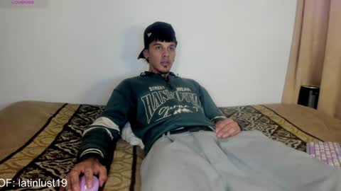 Snapshot of baby_gio chatting on July 9, 2026, 6:45 pm OF GxoXabs online show from July 9, 2026, 6:45 pm
