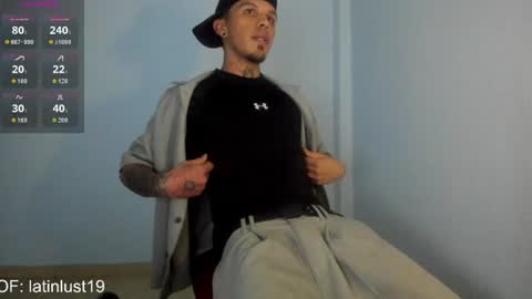 Snapshot of baby_gio chatting on August 4, 2026, 7:44 am OF GxoXabs online show from August 4, 2026, 7:44 am