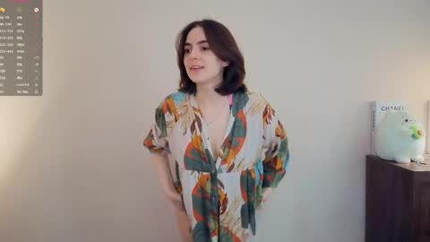 Emily online show from May 2, 2026, 7:13 am