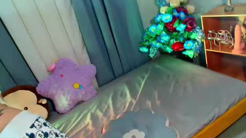 Snapshot of baby_kira1988 chatting on June 1, 2026, 11:34 am Your Baby Kira online show from June 1, 2026, 11:34 am