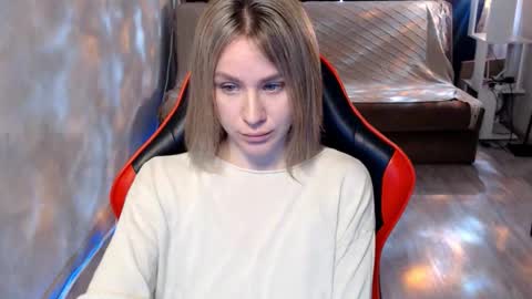 baby_kitte online show from March 12, 2026, 4:51 am