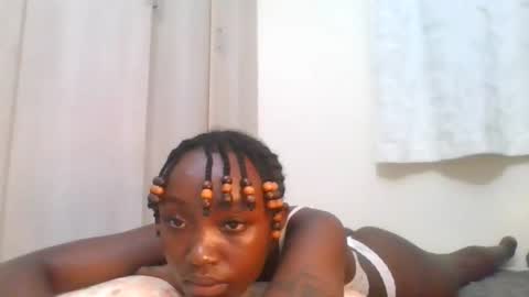 baby_smiler online show from May 14, 2026, 11:22 pm