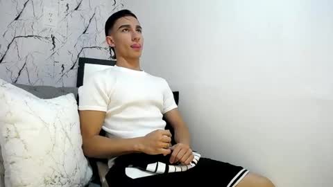 ANDY online show from April 19, 2026, 9:39 pm