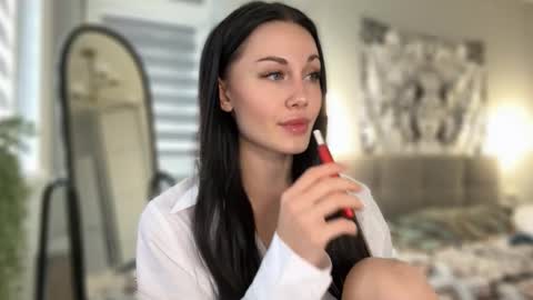 Baby Coffee online show from October 25, 2025, 10:01 am