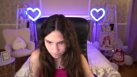 Sasha online show from March 4, 2025, 4:38 am