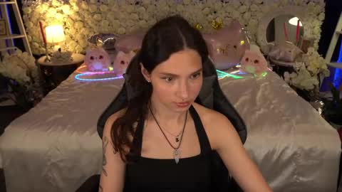 Sasha online show from April 29, 2026, 6:58 pm