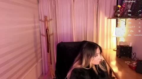 Snapshot of babyfoxxx_ chatting on May 9, 2026, 11:04 am babyfoxxx_ online show from May 9, 2026, 11:04 am