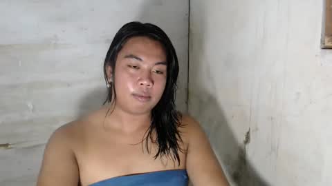 Freya online show from December 1, 2025, 10:42 am