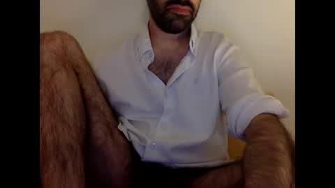 Snapshot of babyhardy chatting on October 28, 2025, 5:15 pm Tom A. online show from October 28, 2025, 5:15 pm