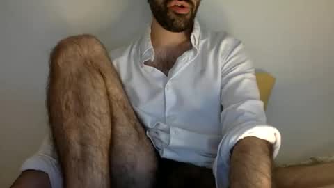 Snapshot of babyhardy chatting on November 2, 2025, 5:04 pm Tom A. online show from November 2, 2025, 5:04 pm