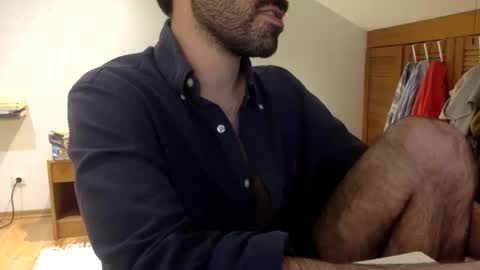 Snapshot of babyhardy chatting on November 9, 2025, 1:04 am Tom A. online show from November 9, 2025, 1:04 am