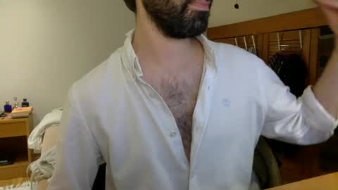 Snapshot of babyhardy chatting on November 26, 2025, 11:50 pm Tom A. online show from November 26, 2025, 11:50 pm