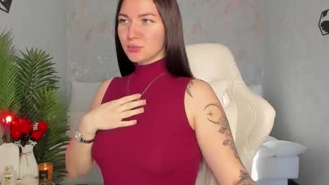 Sophia online show from October 25, 2025, 3:03 am