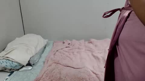 babyleeza online show from November 21, 2025, 4:00 am