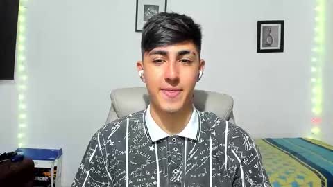 babymaik online show from October 21, 2025, 8:31 pm