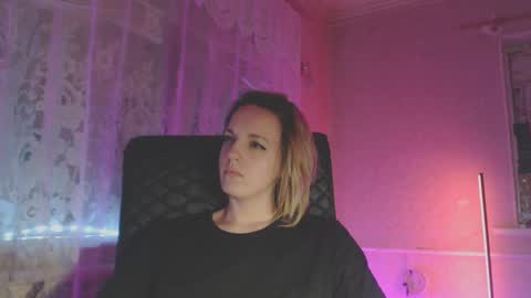 Sonya online show from February 3, 2025, 3:53 am