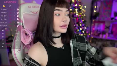 Snapshot of babyroxynill chatting on December 29, 2024, 10:36 pm Nika online show from December 29, 2024, 10:36 pm