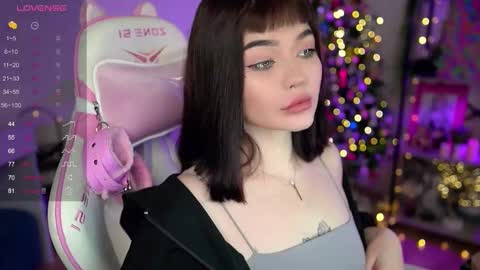 Snapshot of babyroxynill chatting on January 2, 2025, 10:44 pm Nika online show from January 2, 2025, 10:44 pm