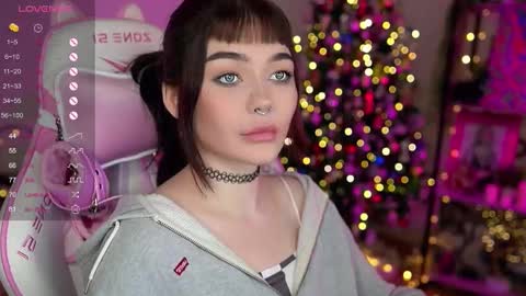 Snapshot of babyroxynill chatting on January 11, 2025, 11:13 pm Nika online show from January 11, 2025, 11:13 pm