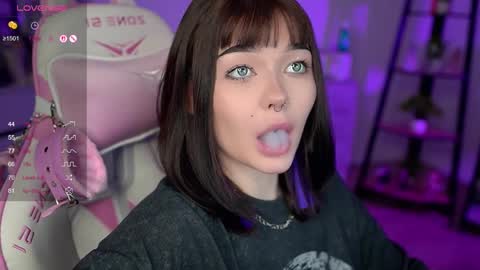 Snapshot of babyroxynill chatting on February 20, 2025, 11:10 pm Nika online show from February 20, 2025, 11:10 pm