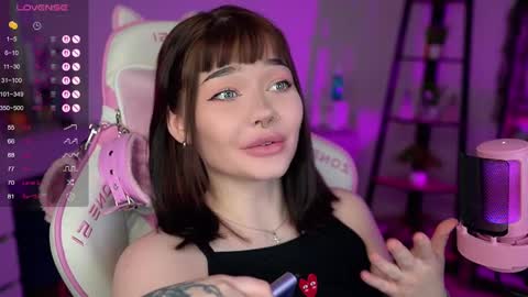 Snapshot of babyroxynill chatting on March 1, 2025, 1:53 am Nika online show from March 1, 2025, 1:53 am