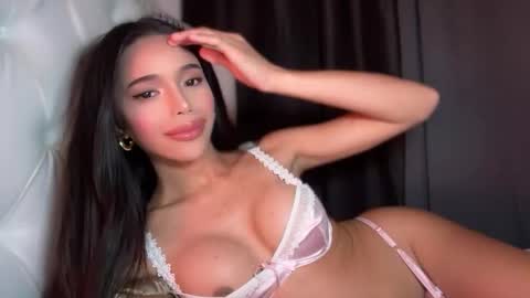 babysabrinaxx online show from June 4, 2026, 7:42 pm