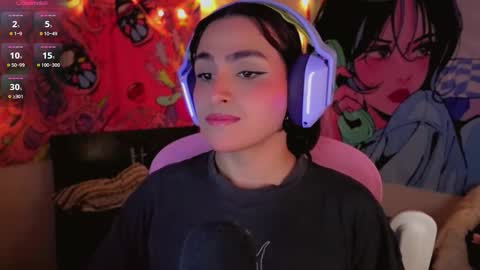 babysofix_ online show from November 26, 2025, 6:20 pm