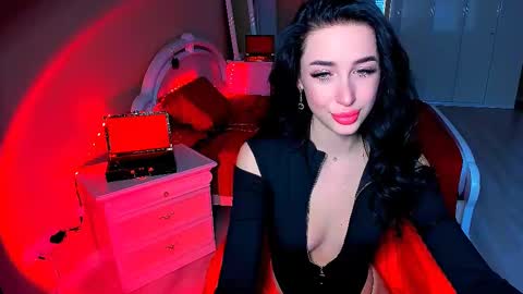 Miss Desire...do you remember online show from December 9, 2024, 7:39 am