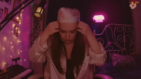 Franki online show from January 15, 2025, 7:34 pm