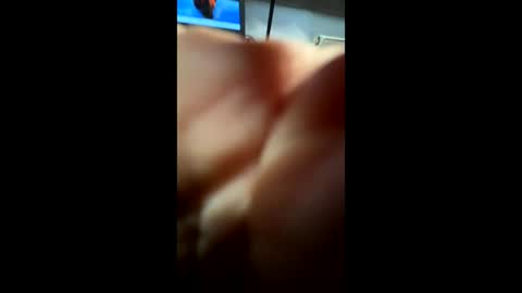 Snapshot of badboy951337 chatting on December 18, 2024, 11:02 am Badboy95 online show from December 18, 2024, 11:02 am