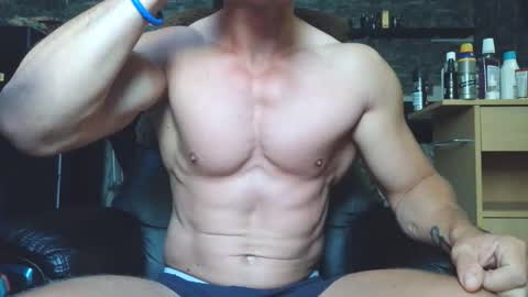 Badboy95 online show from May 19, 2026, 6:31 am