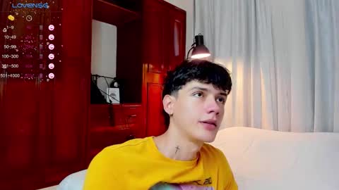 jhojan online show from October 24, 2025, 9:44 pm