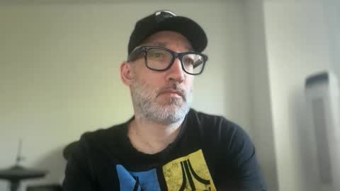 Snapshot of badboymusician chatting on May 28, 2026, 9:01 pm RockHardDrummer online show from May 28, 2026, 9:01 pm