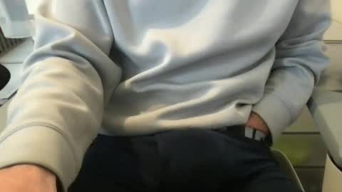 Snapshot of baddersguy13 chatting on September 17, 2025, 10:39 am baddersguy13 online show from September 17, 2025, 10:39 am