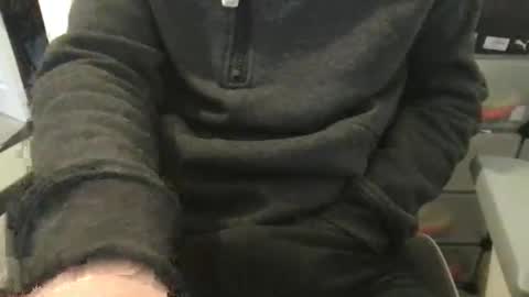 baddersguy13 online show from December 16, 2025, 9:03 am