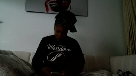 baddestslut001 online show from July 12, 2026, 3:58 pm
