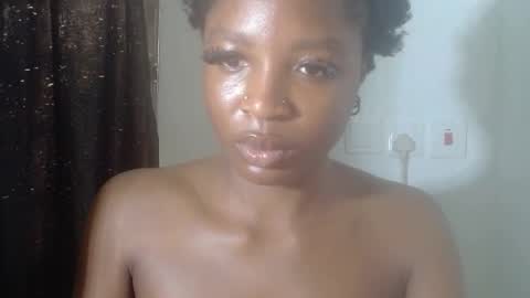 Snapshot of baddiebitchx chatting on May 29, 2026, 8:23 am baddiebitchx online show from May 29, 2026, 8:23 am