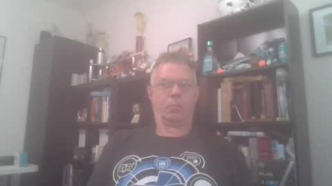 Snapshot of badger32934 chatting on July 8, 2026, 10:25 pm Badger online show from July 8, 2026, 10:25 pm