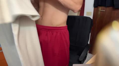 Snapshot of badguy_22 chatting on June 3, 2026, 6:13 pm Badguy online show from June 3, 2026, 6:13 pm
