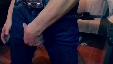 Mexican livin Off the Wall online show from February 10, 2025, 1:24 am